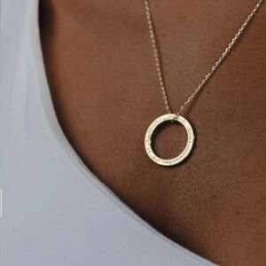 Gold Circle Pendant Necklace with Gaelic Inscription (NWT)
